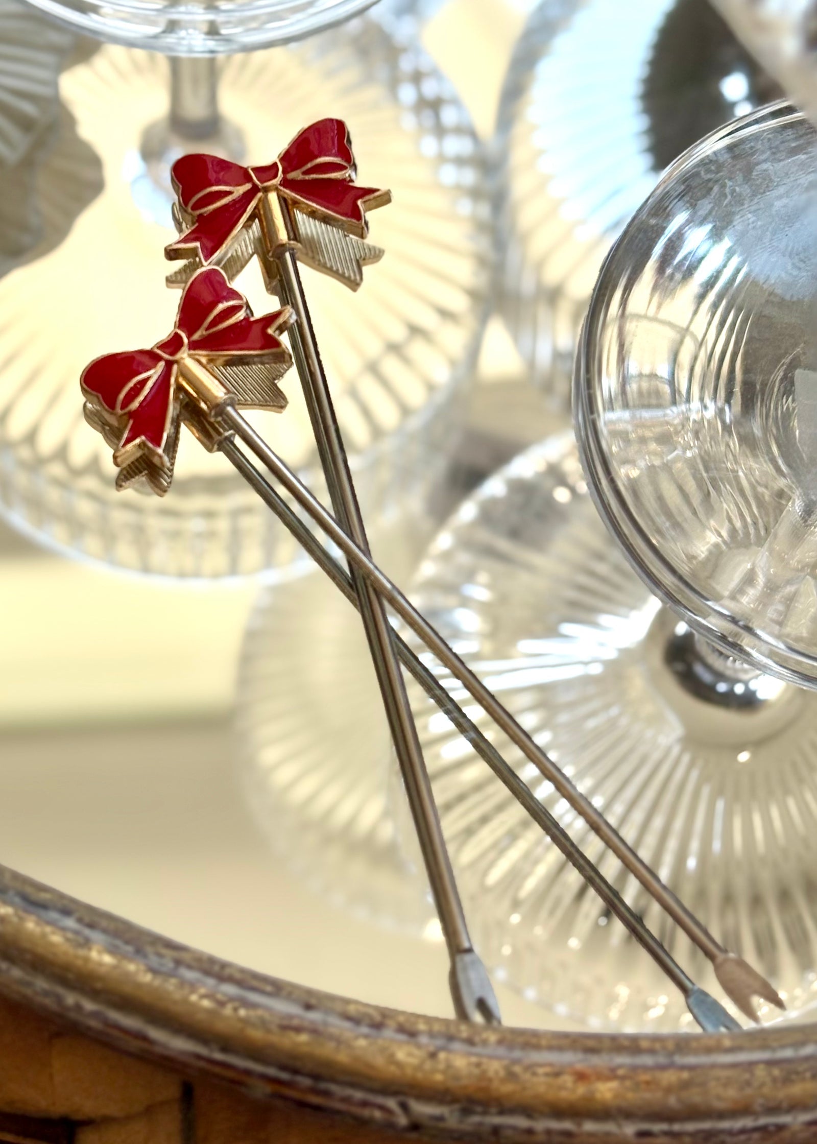 Bow Cocktail Pick