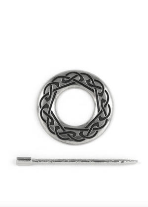 Shawl Ornament - Celtic Knot