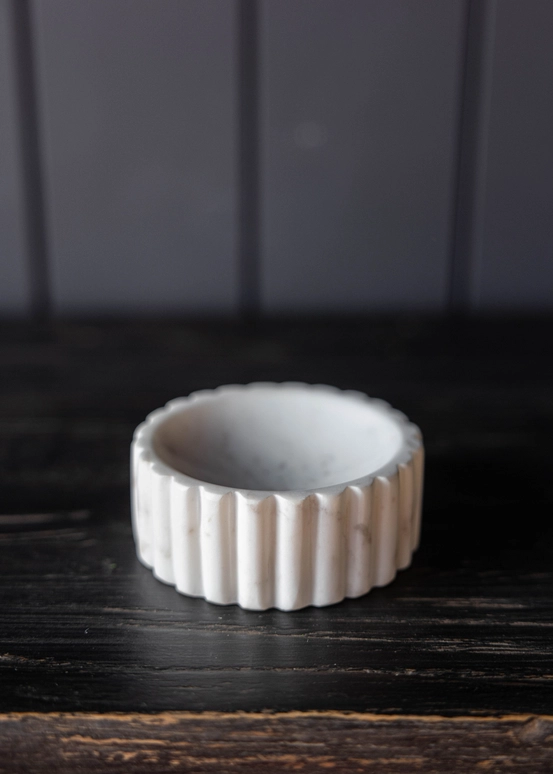 White Marble Fluted Soap Dish