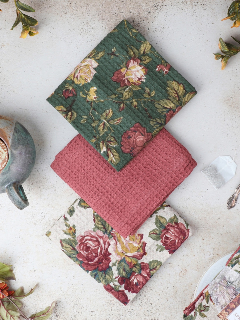 April Cornell Winter Rose Tea Towel Bundle