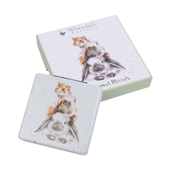 Wrendale Compact Mirror - 'Piggy in the Middle'